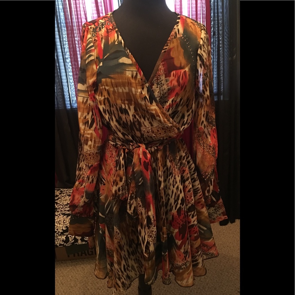 Super cute faux wrap dress - slit sleeves